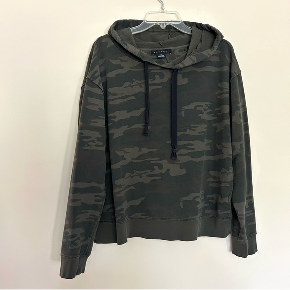Sanctuary Women’s Green Camouflage Sweatshirt Hoodie - Picture 1 of 8